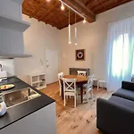 Sprone Apartments In Florence